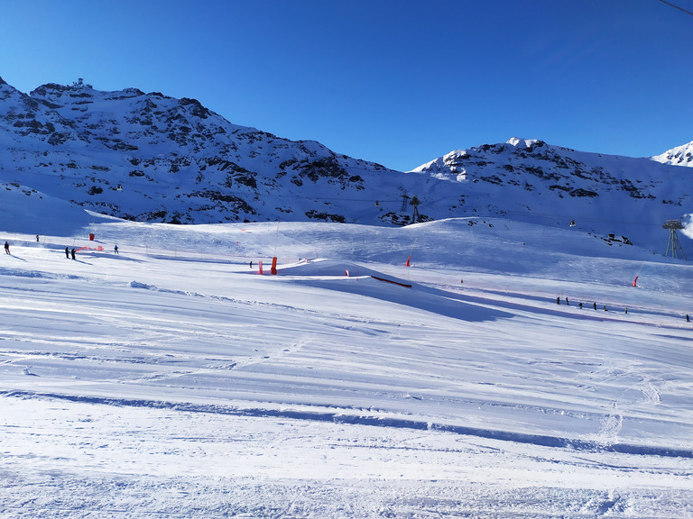 ciel bleu et encore un peu de fraiche 