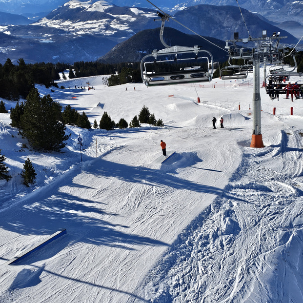 Chamrousse : test de la nouvelle piste Anthracite + autres news