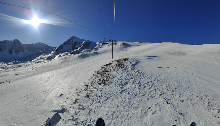 Bonne année et bon ski à Porté puymorens !