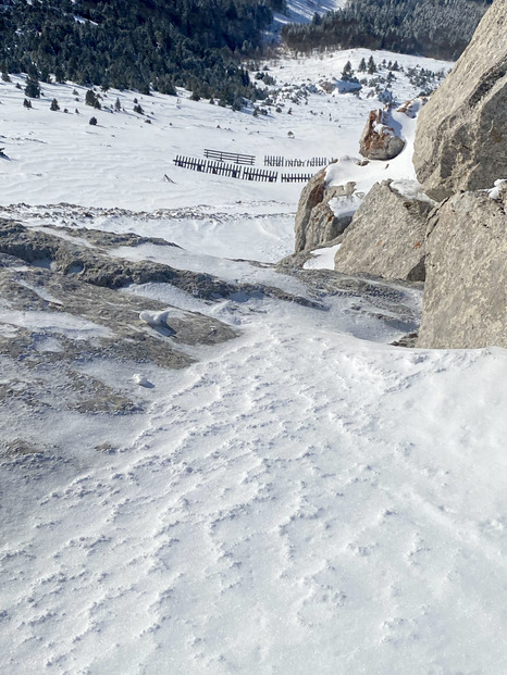 Chamechaude => 20/30 cm de poudreuse de rêve sur fond glissant...