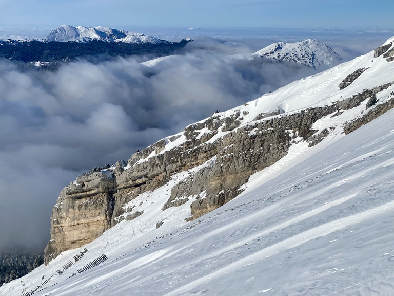 Chamechaude => 20/30 cm de poudreuse de rêve sur fond glissant...