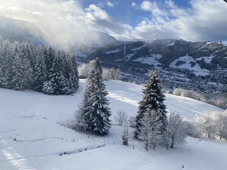 Poudreuse surprise au Mont Joly pour les tests Dynastar 2026