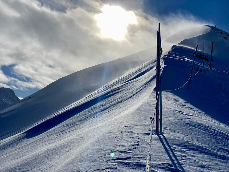 Poudreuse surprise au Mont Joly pour les tests Dynastar 2026