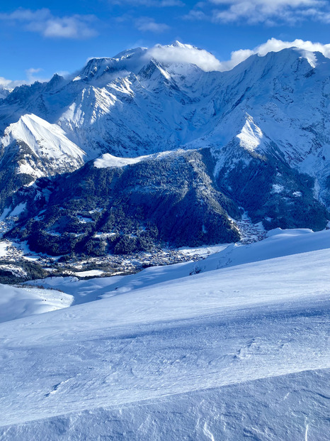 Poudreuse surprise au Mont Joly pour les tests Dynastar 2026