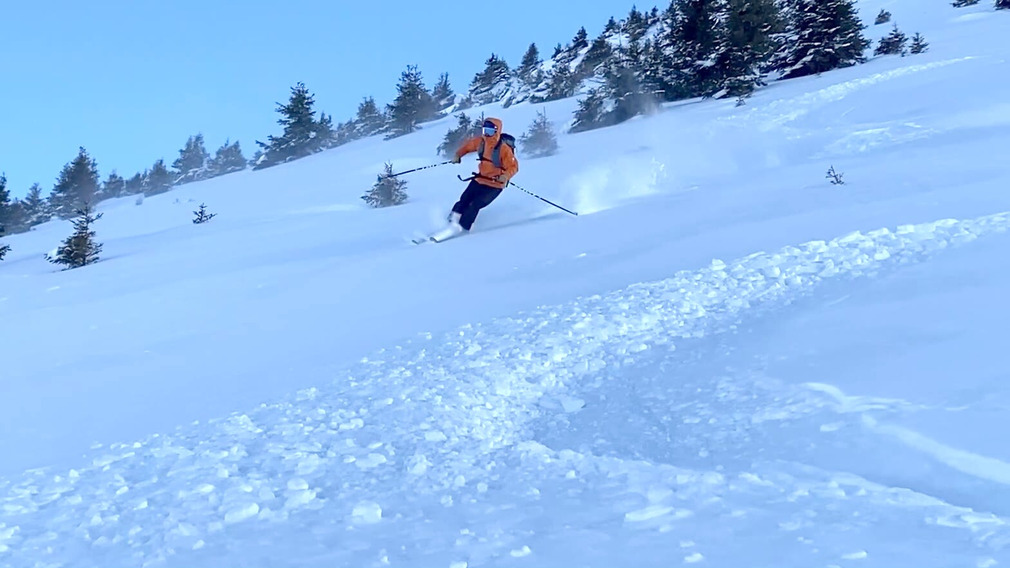 Poudreuse surprise au Mont Joly pour les tests Dynastar 2026