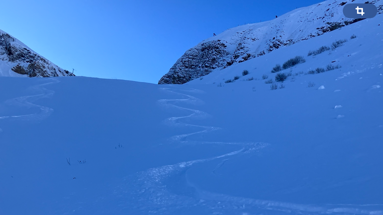 Bleue, Blanc…Peuff😜