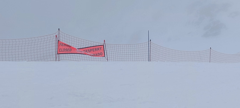 Seuls sur les pistes