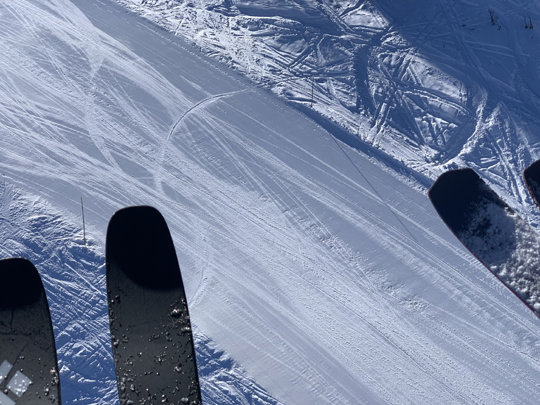 Sortez les skis de SuperG!