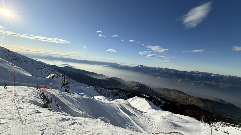 Ski au soleil - en rando et sur les pistes