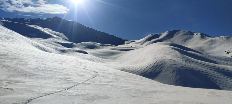 Poudreuse le matin, pistes l'aprem 