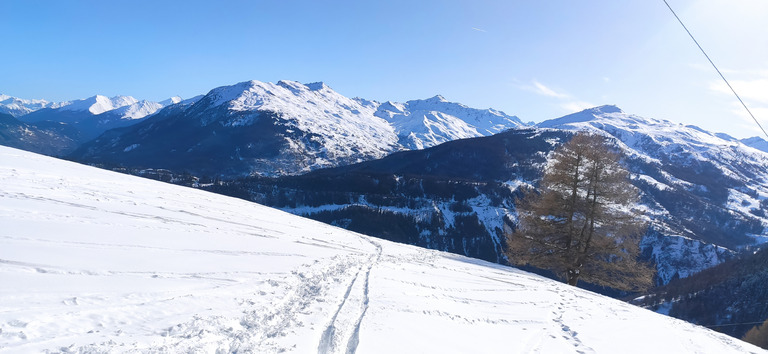 Neige froide, peu de monde