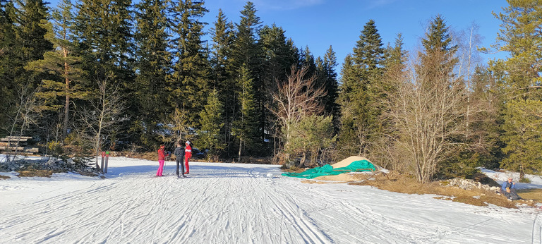 Ski de fond mi-printanier mi-hivernal