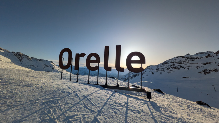 Blue bird Orelle Val Thorens 