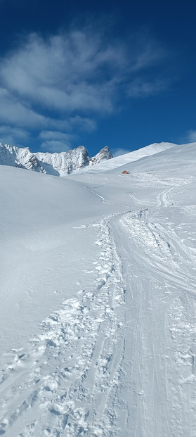 Au pied des aiguilles d'Arves