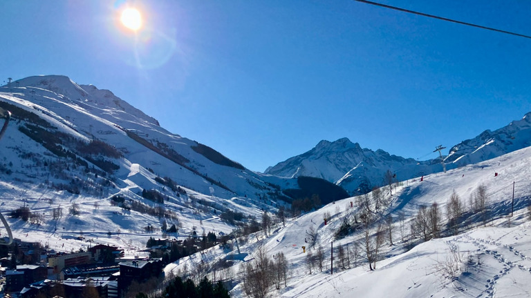 Belle journée ensoleillée sur les pistes😁