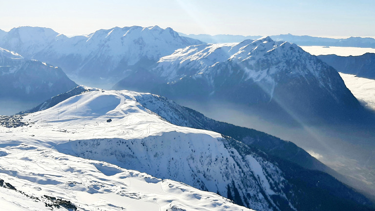 Pistes géantissimes et La Fare merveilleuse !