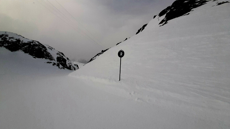 Fort vent mais neige encore bien agréable ! 