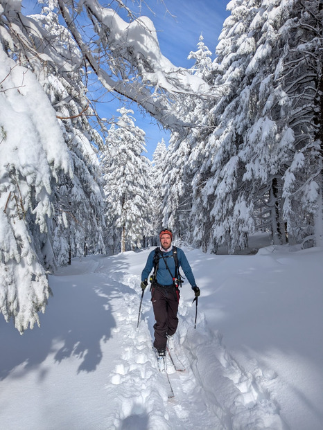 Haute Ardèche et haute neige fraiche