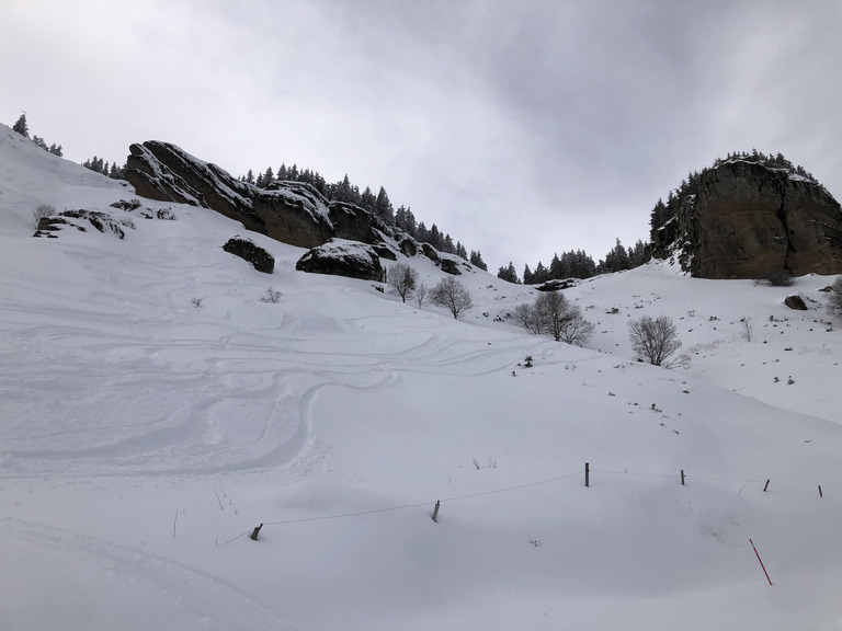 Haute Ardèche et haute neige fraiche