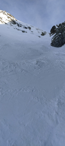 Très bon sur piste, excellent en hors piste "damé" 