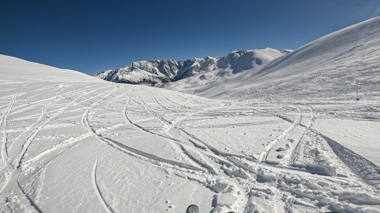 Découverte de l’Alpe du Grand Serre sous le soleil 🤩