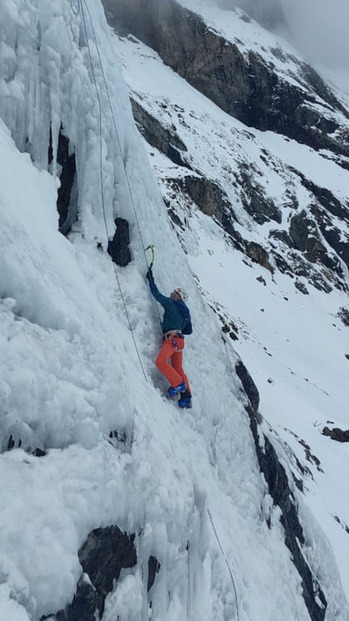 Combo ski rando, cascade de glace-on part tôt , on rentre tard😎