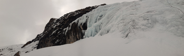 Combo ski rando, cascade de glace-on part tôt , on rentre tard😎