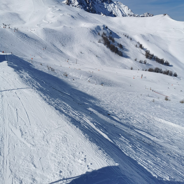 Un Dimanche au ski à Praloup