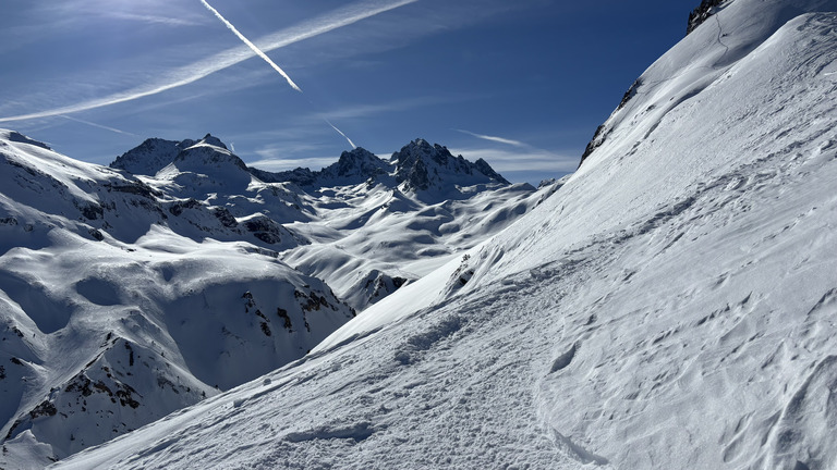 À l’écart de la foule