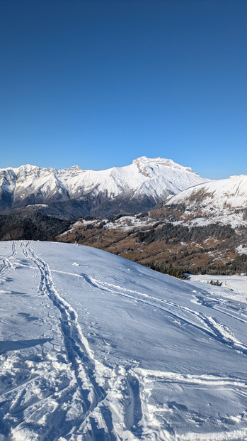 Bleu et blanc au col de la Tulle