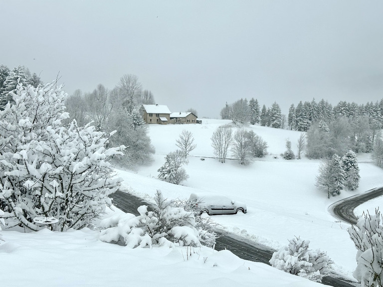 L’hiver est de retour dans le Vercors avec déjà 20cm de neige ce matin