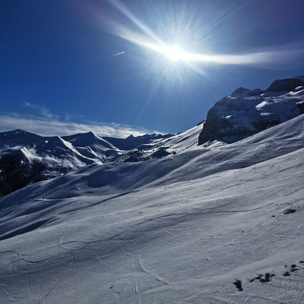 Ballade de Praloup 1500 vers le magnifique vallon du Pouret