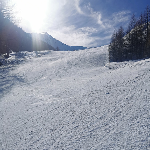 Ballade de Praloup 1500 vers le magnifique vallon du Pouret