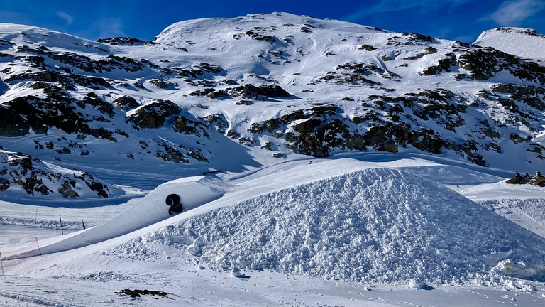 Du Bleue…et la neige? Elle régale 😜