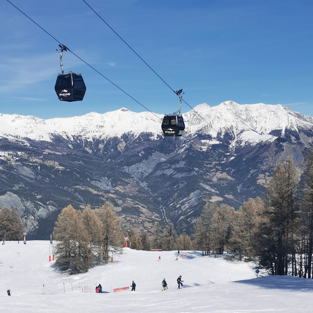 Praloup: retour du vallon des Agneliers vers la station