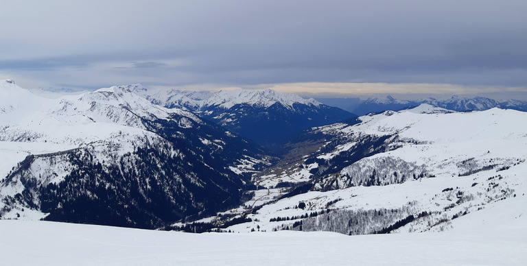 Du jour blanc au bleu