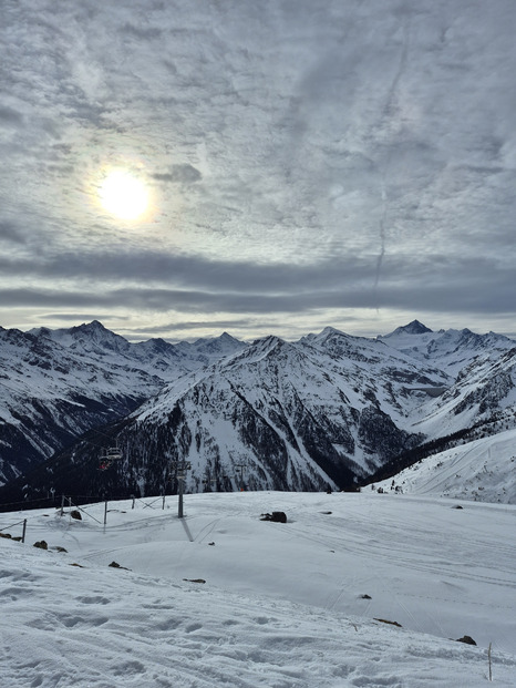 Neige dur et relief bien caché 