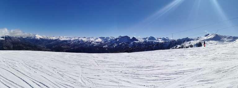 Praloup: Allons a Gimette, ses pistes techniques et sa vue imprenable