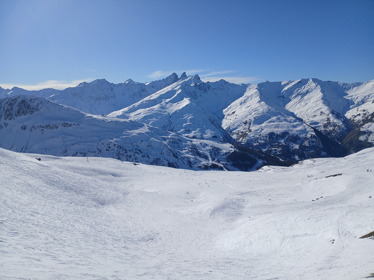 Rando le matin, pistes l'aprem, soleil tout le temps!