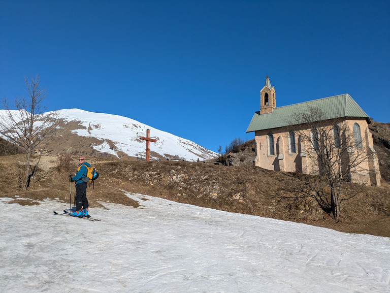 Rando le matin, pistes l'aprem, soleil tout le temps!