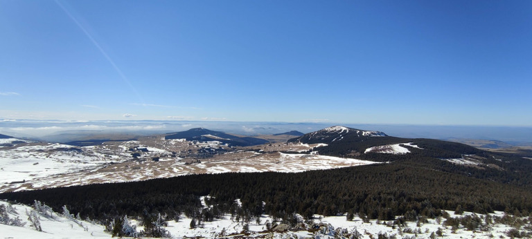 Pot-pourri (pas si pourri) du Massif central et ça skie toujours!