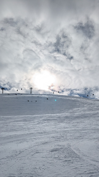 Cache cache avec le soleil dans les 3 Vallées