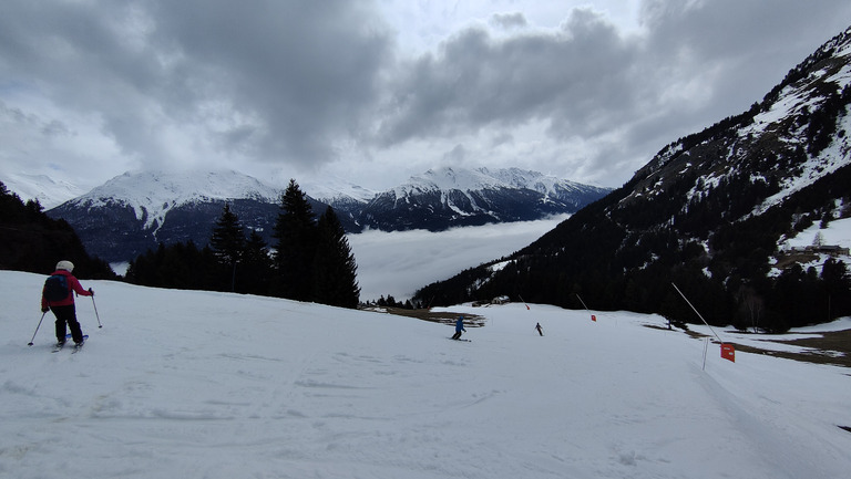 Entre deux plafonds ☁️