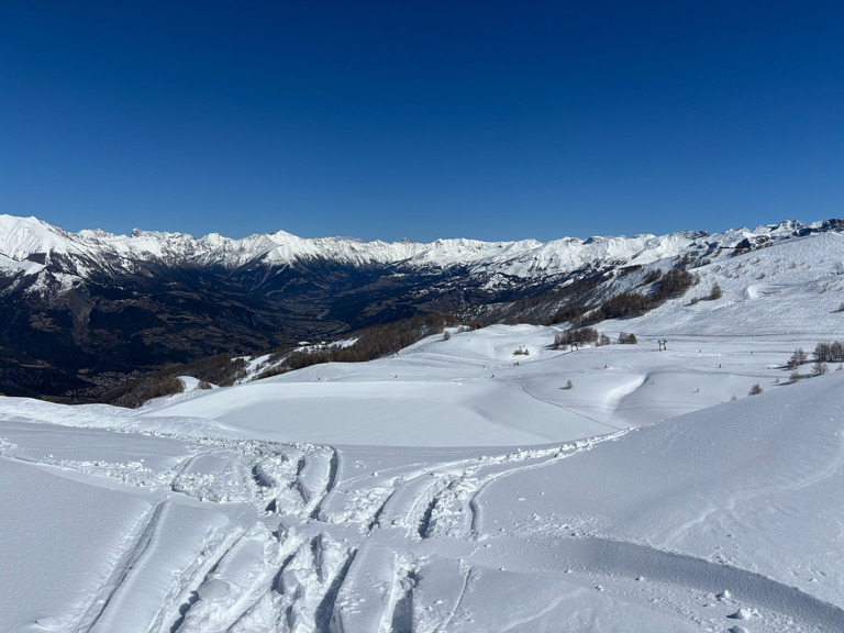 Pra Loup : grand bleu et neige au top !