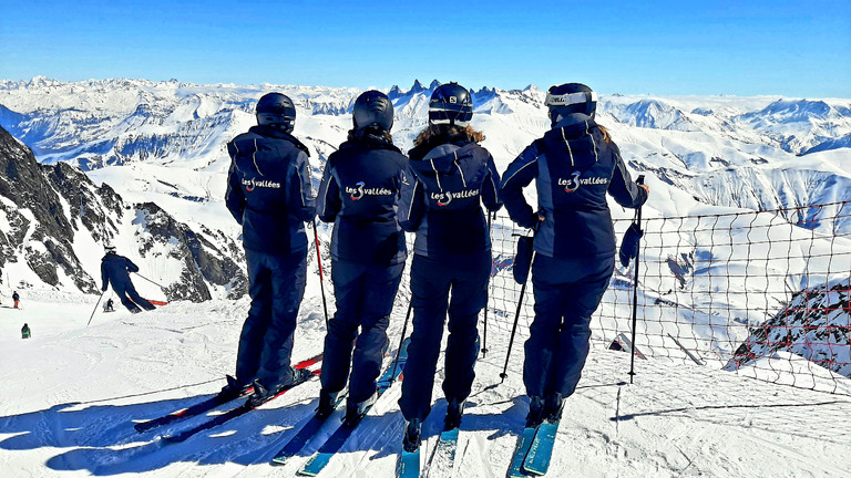 Encore du bon sur Château Noir et carving royal sur pistes