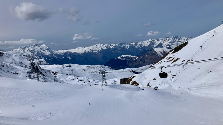 En piste, en compagnie du vent 🙄!