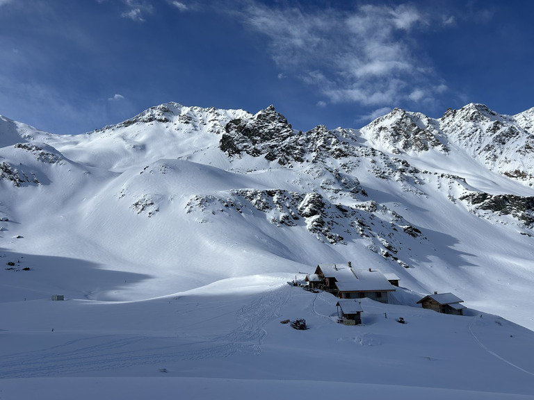 Col de St Véran au top depuis la Blanche