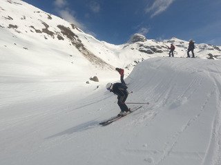 Grosse grosse éclate hors piste toute la journée
