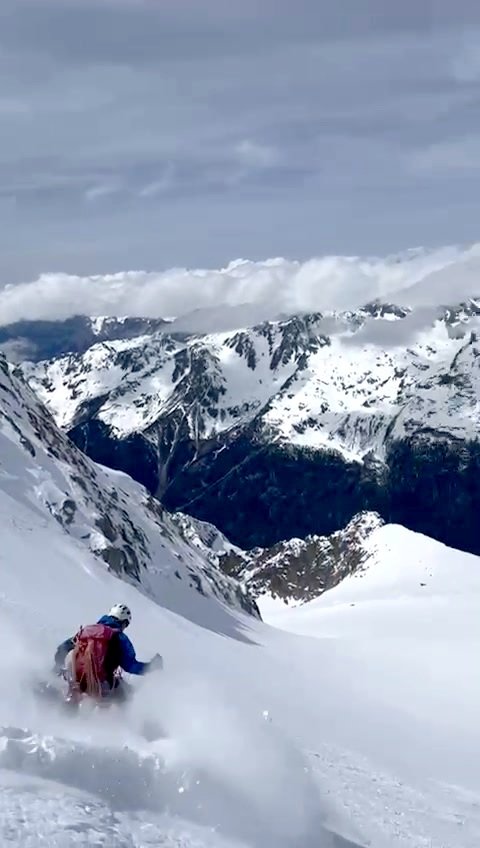 On l'appelle le chevalier blanc