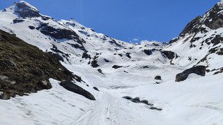 Val  l'étincelle en bleu